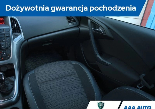 Opel Astra cena 44000 przebieg: 103693, rok produkcji 2015 z Sieraków małe 106